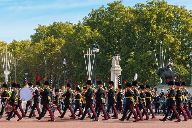 Full Day London Private Tour - Accessibility and Requirements