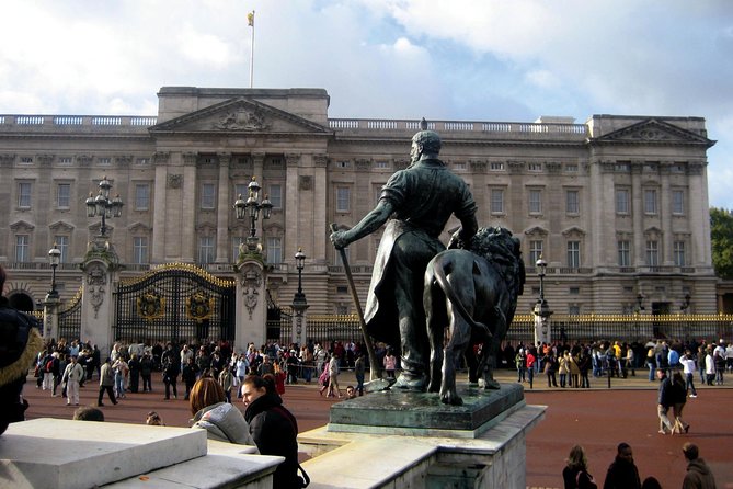 Full Day London Sightseeing Tour With London Eye & Snack Pack - London Eye Experience