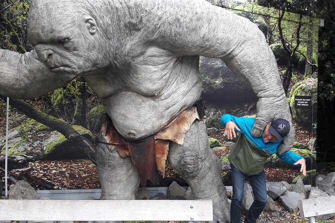 Full Day Lord of the Rings Tour - Workshop Immersion and Special Effects