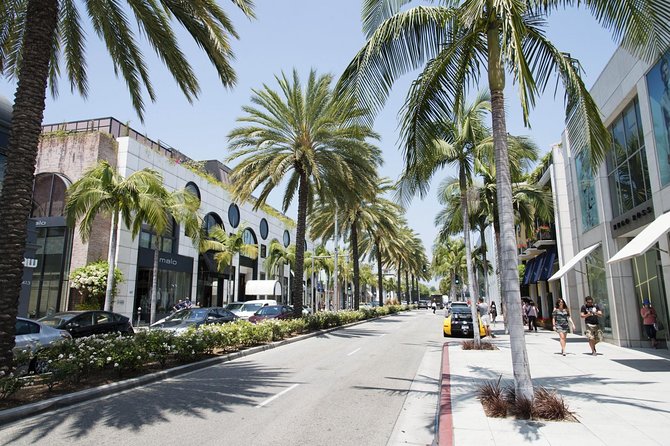 Full Day Los Angeles Fun Fashion Photo and Food Private Tour - Frequently Asked Questions