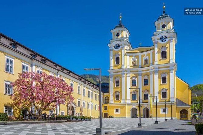 Full-Day Luxury Bus Tour From Munich - Accessibility and Participation