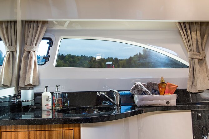 Full Day Luxury Cruise on a Marex 310 in Paros - Onboard Activities and Experiences