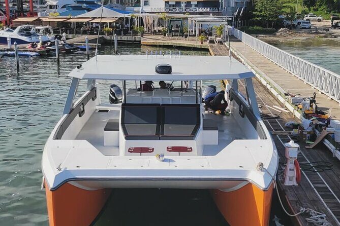 Full Day Luxury Snorkel Charter With Lunch (Minimum 10 Guests) - What We Love About This Snorkel Charter