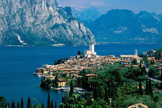 Full-Day Luxury Touch Lake Como Private Guided Tour - Scenic Cruise From Como to Bellagio