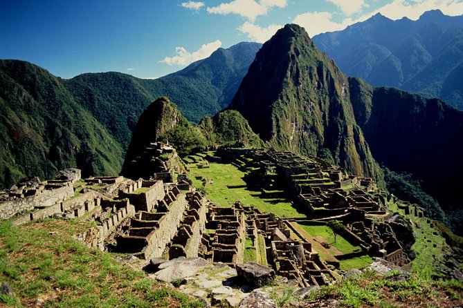 Full-Day Luxury Tour to Machu Picchu by Premium Train - Luxury Train Experience