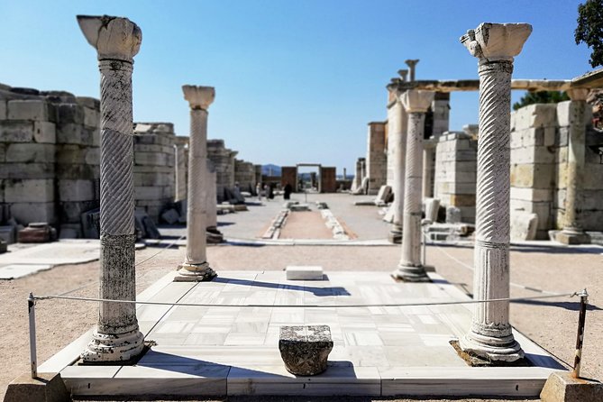 Full-Day Max 10 Pax MINI -Group Tour to Ephesus From Izmir - Exploring the House of Mother Mary