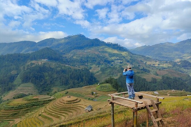 Full Day Motorbike Mu Cang Chai - Hmong Culture and Local Experiences