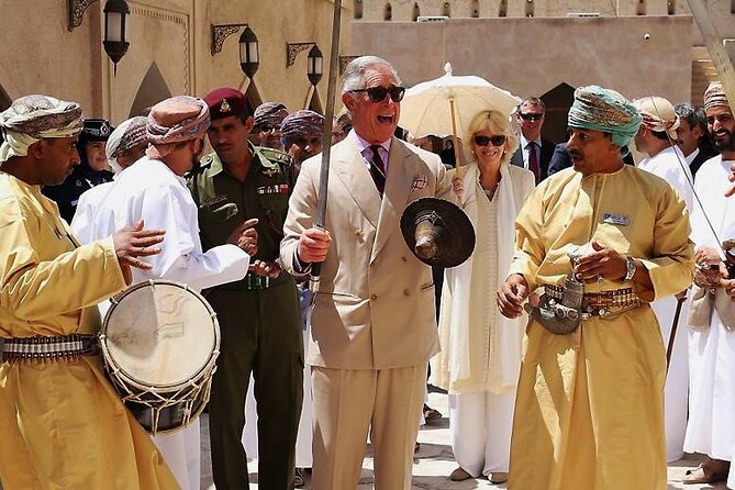 Full Day Nizwa & Jebel Akhdar Shared Tour - Key Points