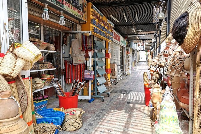Full Day Nizwa & Jebel Akhdar Shared Tour - Tour Highlights
