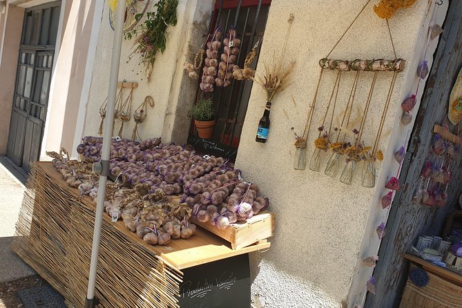 Full Day of the Top 3 Luberon Hilltop Villages From Marseille / Aix-En-Provence - Accessibility and Additional Information