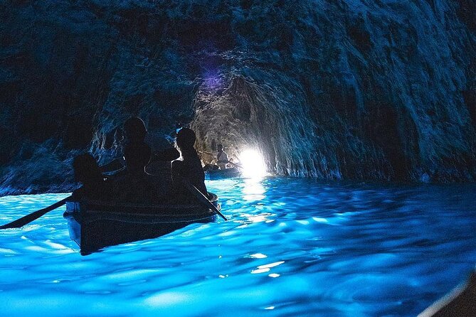 Full Day on a Private Boat to Discover Capri - Exploring Capris Coastline