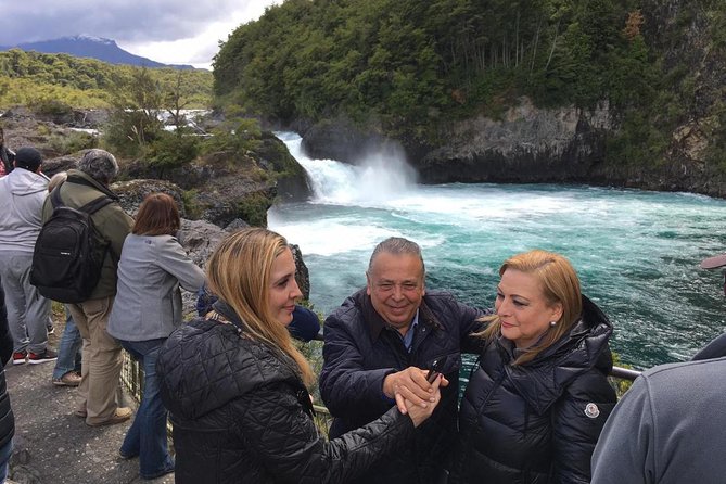 Full-Day Osorno Vulcano and Petrohue Falls Small-Group Tour - Customer Reviews and Feedback