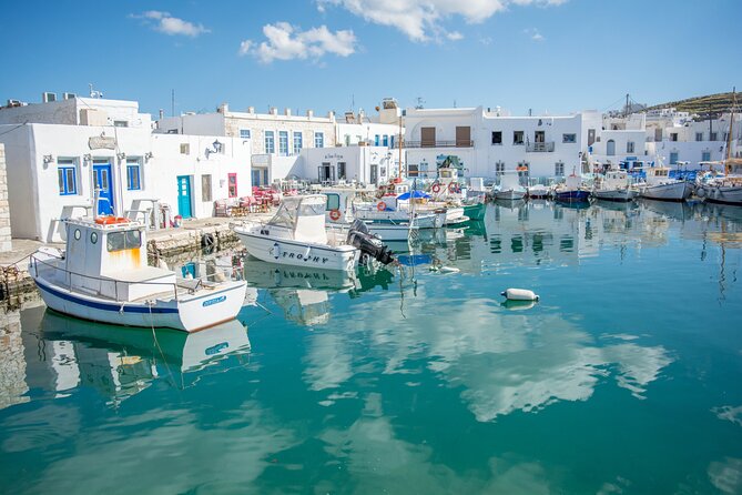 Full-Day Paros and Antiparos Islands French Tour by Bus - Praised Guides