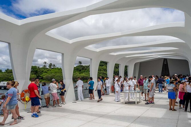 Full Day Pearl Harbor Tour From Maui - Visiting Pearl Harbor