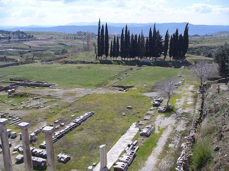 Full-Day Pergamon Bus Tour From Kusadasi - Key Points