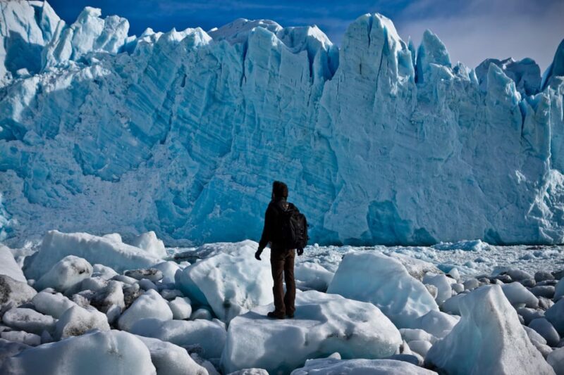 Full Day Perito Moreno Glacier With Nautical Safari Private - Pickup and Transportation