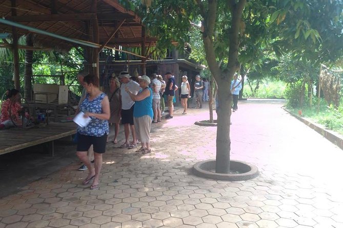 Full-Day Phnom Penh City & Silk Island With a Local Tuk Tuk Tours - Relishing the Riverside Experience