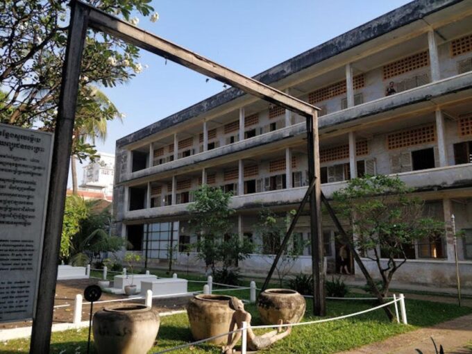Full Day Phnom Penh Private Tour With Tour Guide - Customer Reviews