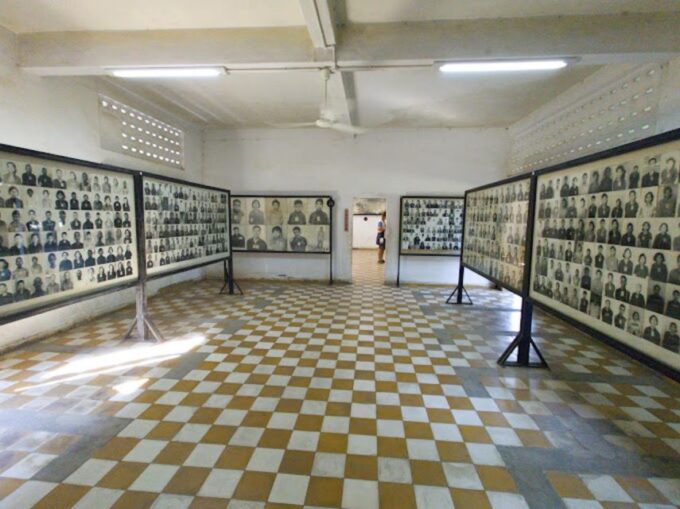 Full Day Phnom Penh Private Tour With Tour Guide - Tour Duration and Price