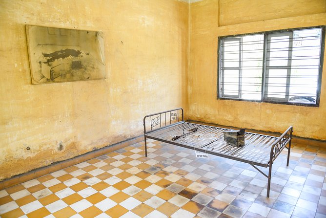 Full-Day Phnom Penh Sightseeing Tour & Killing Field - Pricing and Booking