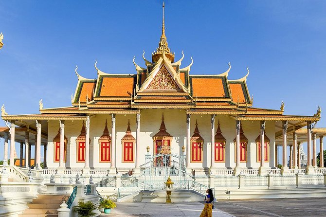 Full-Day Phnom Penh Sightseeing Tour & Killing Field - Tour Accessibility