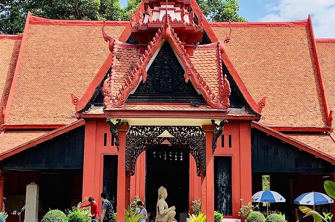 Full-Day Phnom Penh Tuk Tuk City Tours - Included Experiences