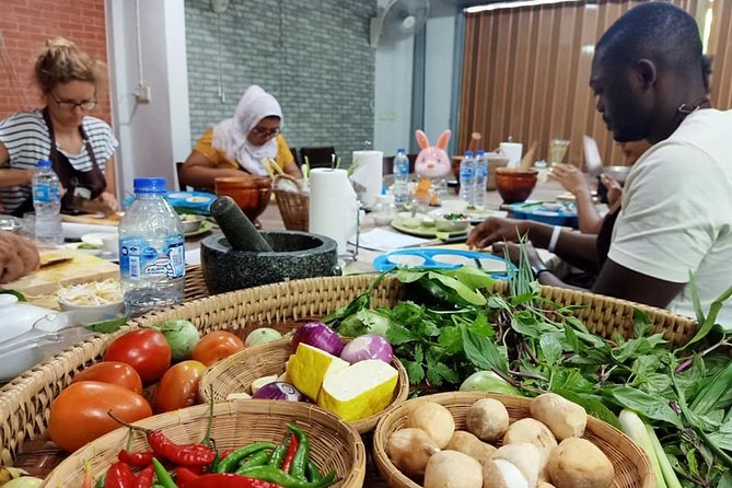 Full Day Phuket Easy Thai Cooking Class and Market Tour - Authentic Thai Dishes