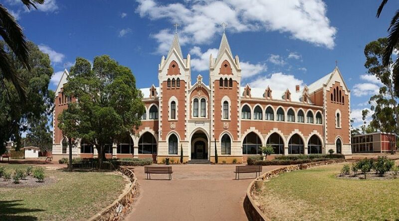 Full Day Pinnacles Desert and New Norcia - Historical Significance of New Norcia