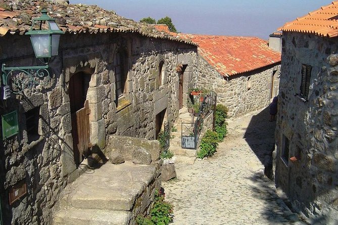 Full-Day Portuguese Historical Villages Tour - Itinerary Highlights