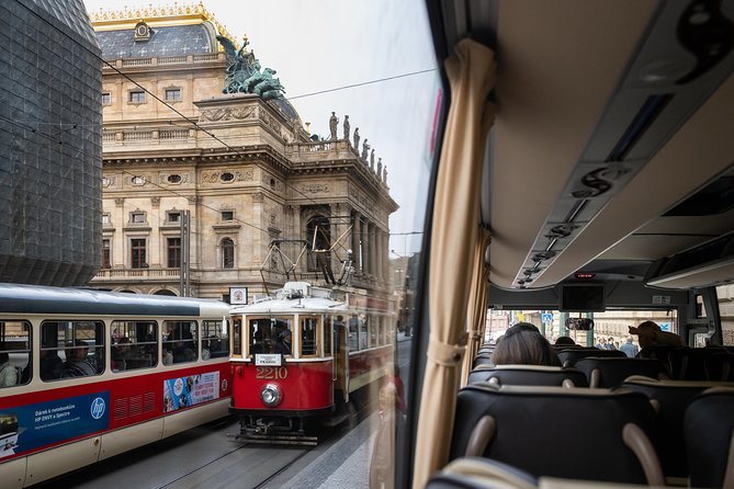 Full-Day Prague Tour With Prague Castle, Lunch and Vltava Cruise - Itinerary Details