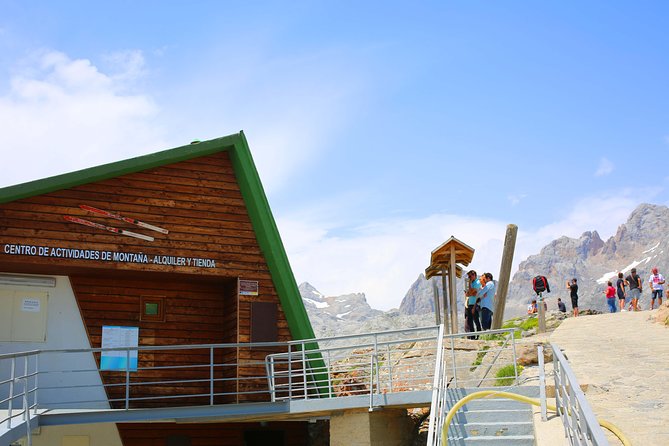 Full Day Private 4WD Tour From Bilbao to Picos De Europa. Fine Meals. - Cultural Immersion Experiences