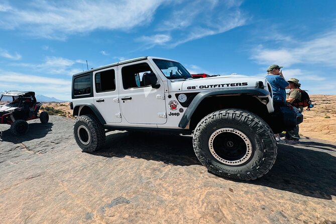 Full Day Private 4x4 Guided Jeep Experience in Moab - Tips for an Unforgettable Experience