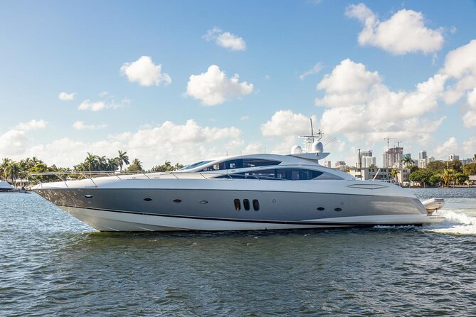 Full-Day Private 82 Luxury Mega Yacht Charter in Fajardo - Onboard Amenities