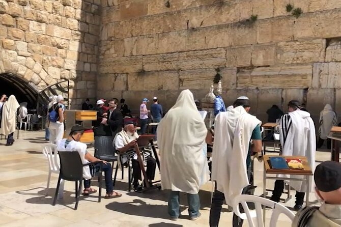 Full-Day Private and Guided Tour of the Jerusalems Old City - Tour Accessibility