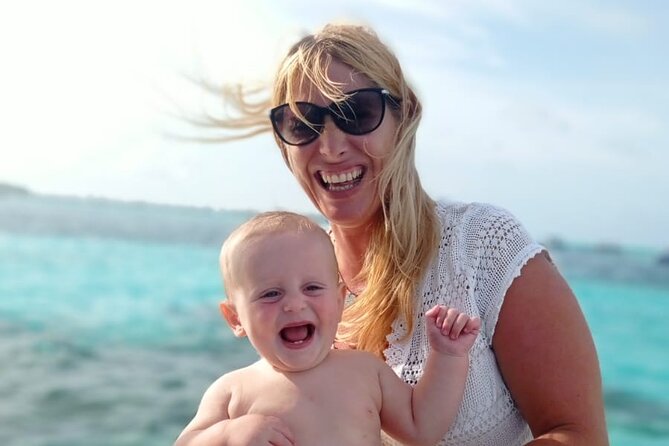 Full Day Private Boat Tour in San Andres Islands - Meeting and Logistics