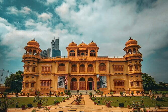 Full Day Private City Tour of Karachi - FAQs