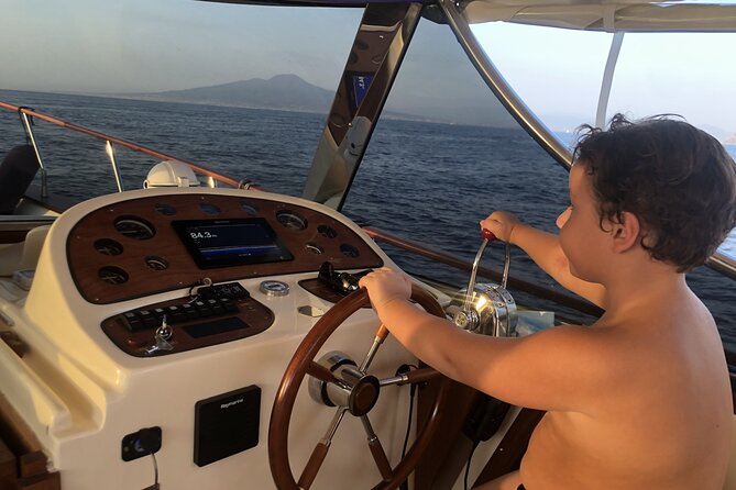 Full-Day Private Cruise in Capri From Sorrento - Enjoying the Cruise Experience