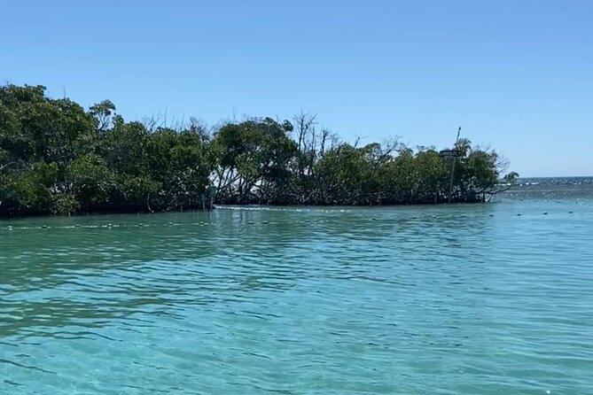 Full-Day Private Cruise in Cayo Caracoles - Included Amenities