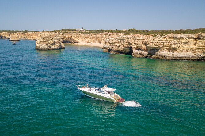 Full-Day Private Cruise in the Algarve Coast by Luxury Yacht - Exploring the Algarve Coast