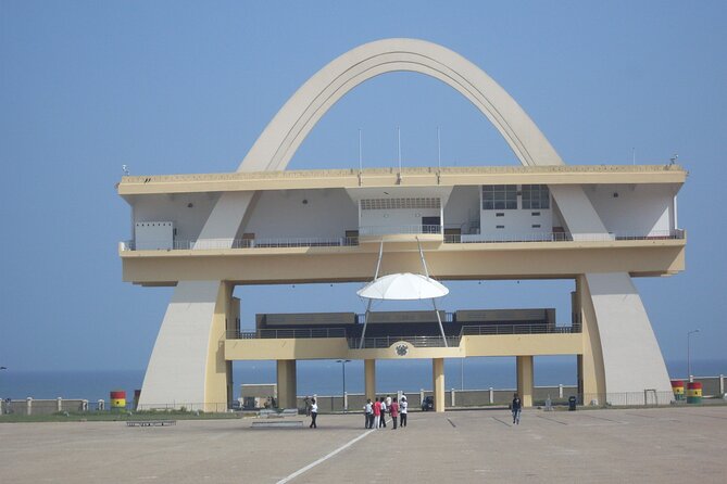 Full-Day Private Culture and History Tour of Accra - Jamestown Neighborhood Tour