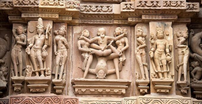 Full-Day Private Guided Temple Tour in Khajuraho - Kandariya Mahadeva Temple