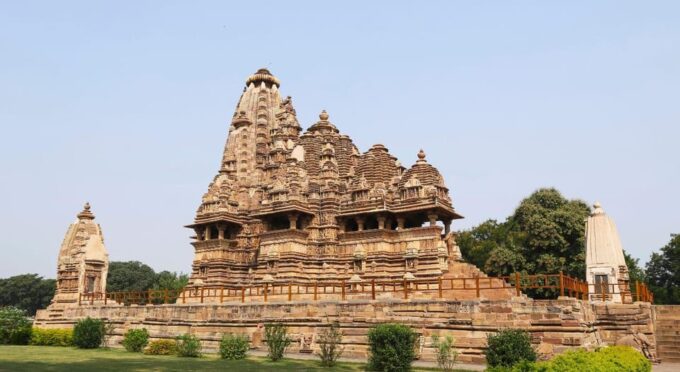 Full-Day Private Guided Temple Tour in Khajuraho - Rich History and Culture