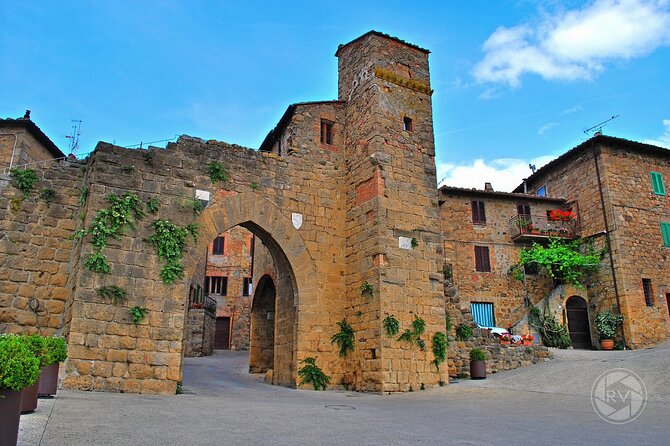 Full Day PRIVATE Guided Tour in Val DOrcia Region - About Your Stay