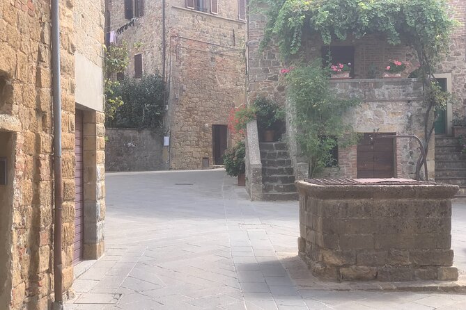 Full Day PRIVATE Guided Tour in Val DOrcia Region - Booking and Cancellation