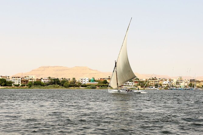 Full-day Private Guided Tour of East and West Bank in Luxor - Exploring the West Bank