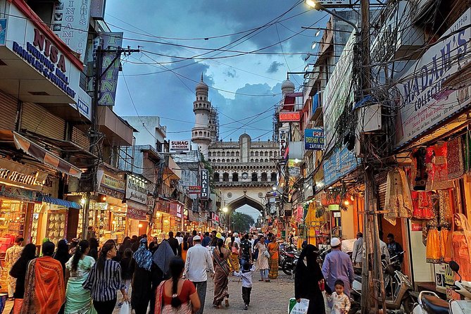 Full-Day Private Guided Tour of Hyderabad - Browsing Laad Bazaar