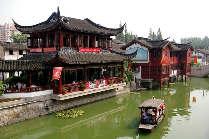 Full-Day Private Guided Tour of Shanghai - Itinerary Highlights
