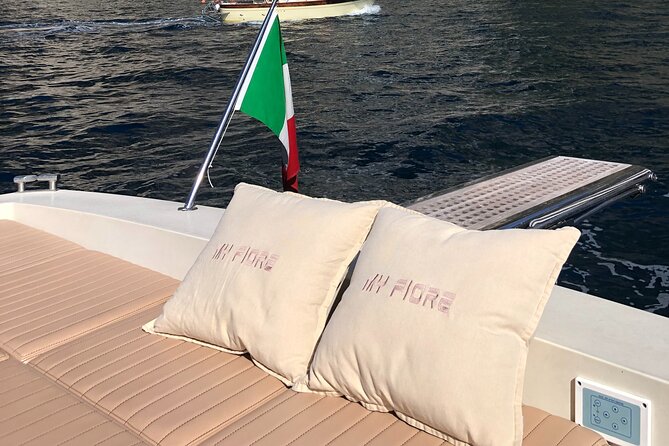 Full-Day Private Guided Tour to Amalfi Coast by Boat - Meeting and Accessibility