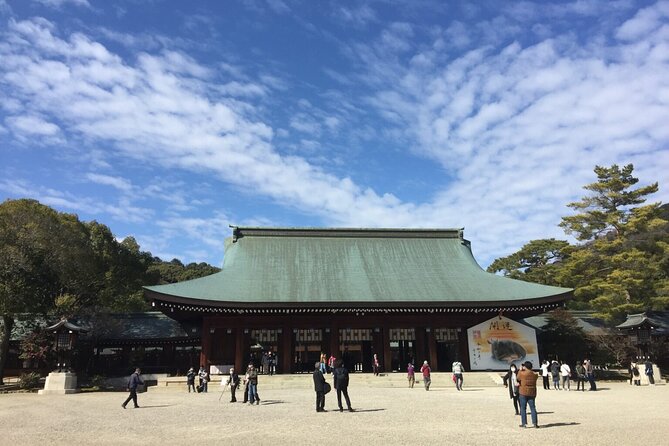 Full-Day Private Guided Tour to Kashihara - Tour Booking and Cancellation