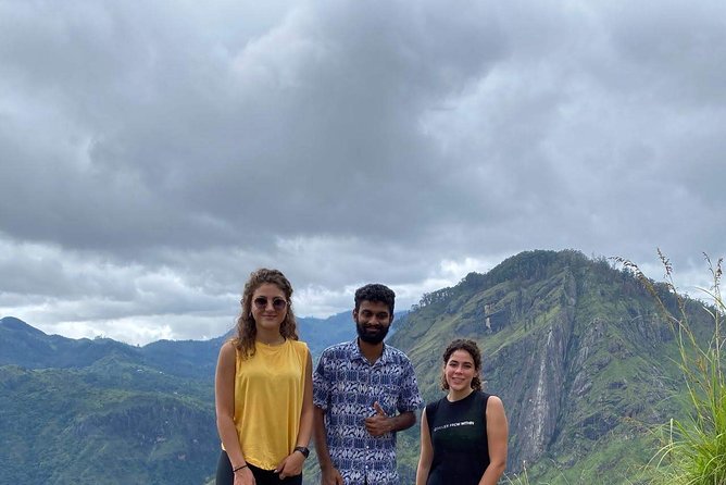 Full Day Private Kandy/ Sigiriya Sightseeing Tour - Exploring Kandy